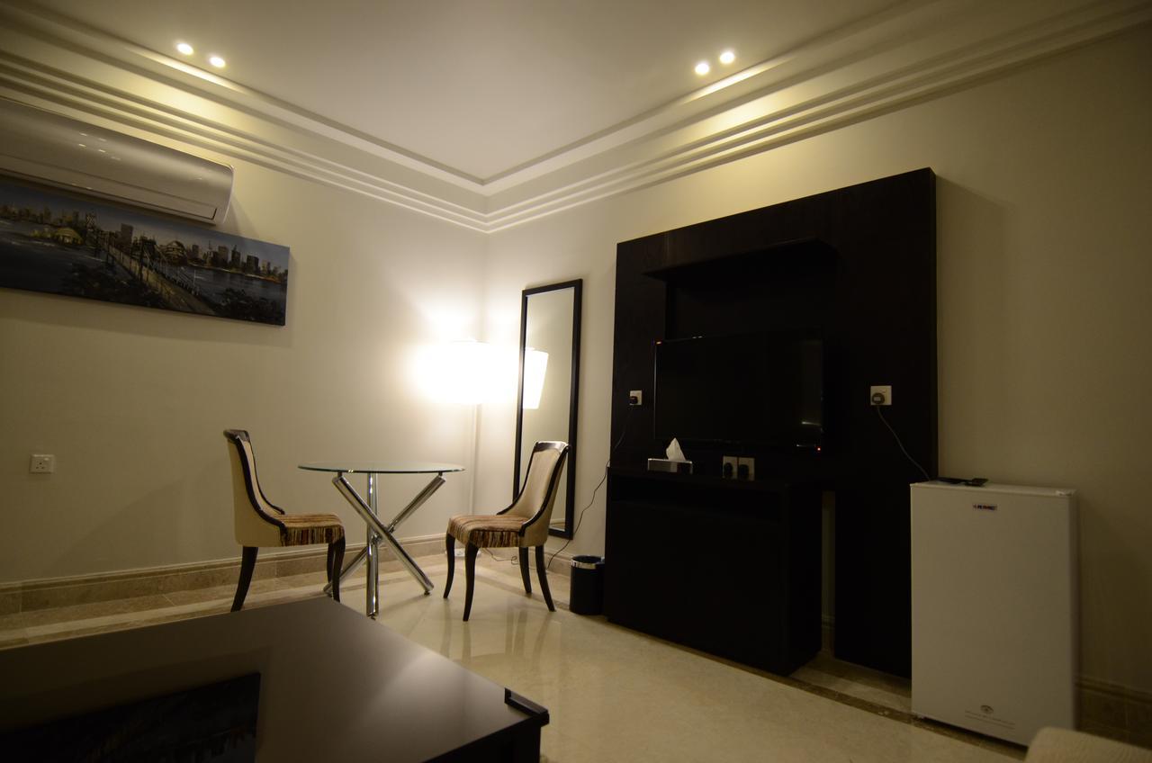 Al Joory Suites Hotel Khafji 외부 사진