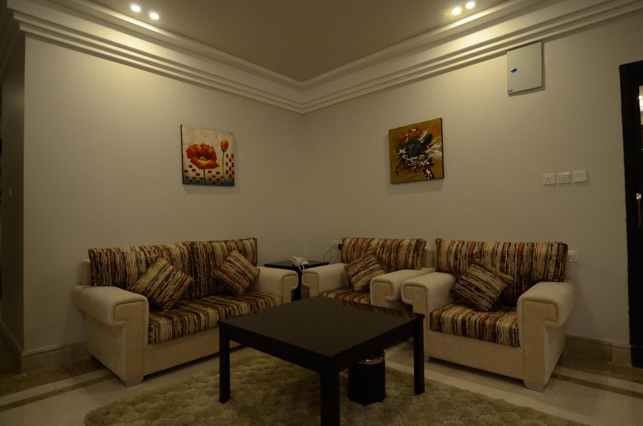 Al Joory Suites Hotel Khafji 외부 사진