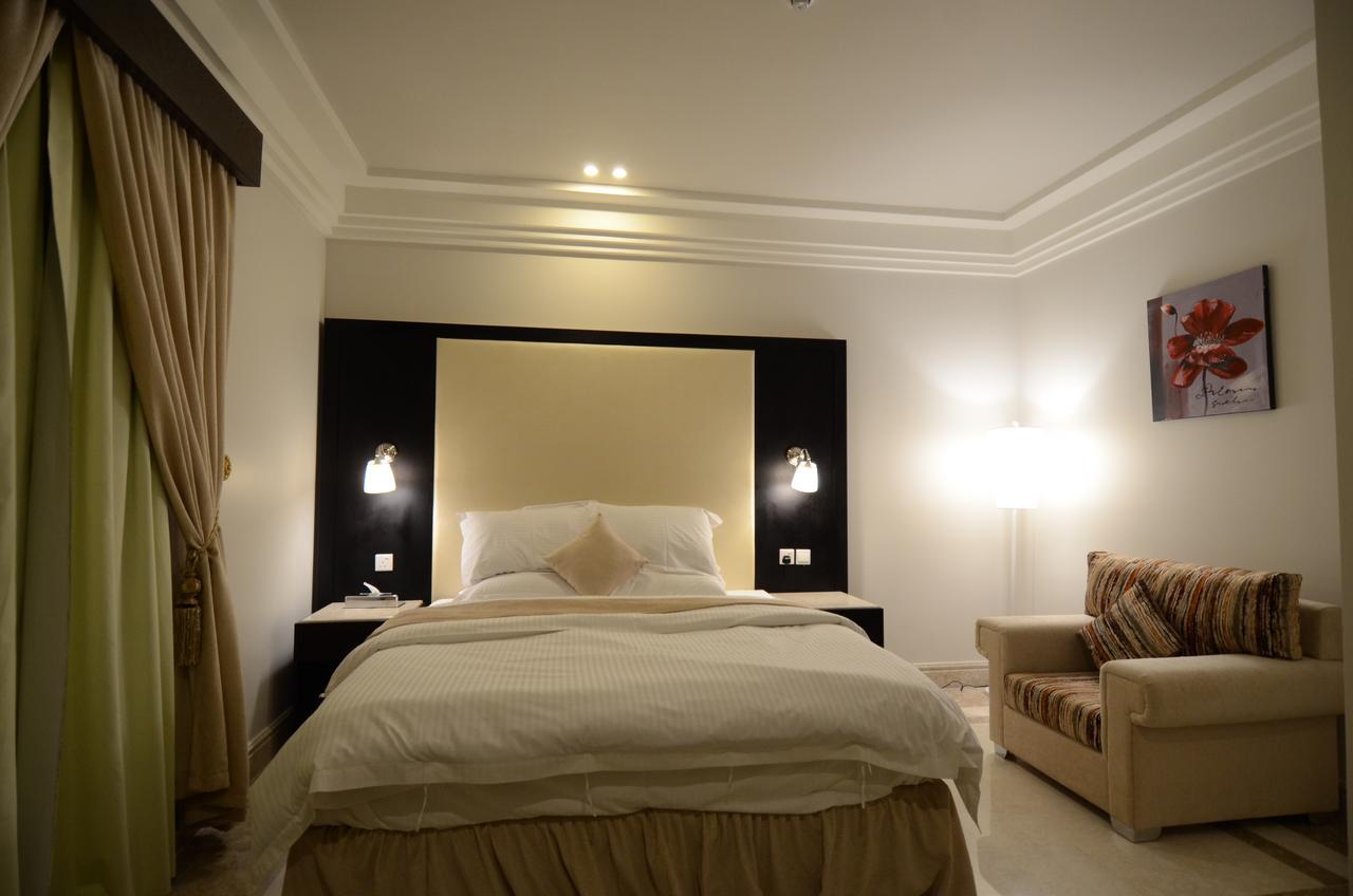 Al Joory Suites Hotel Khafji 외부 사진