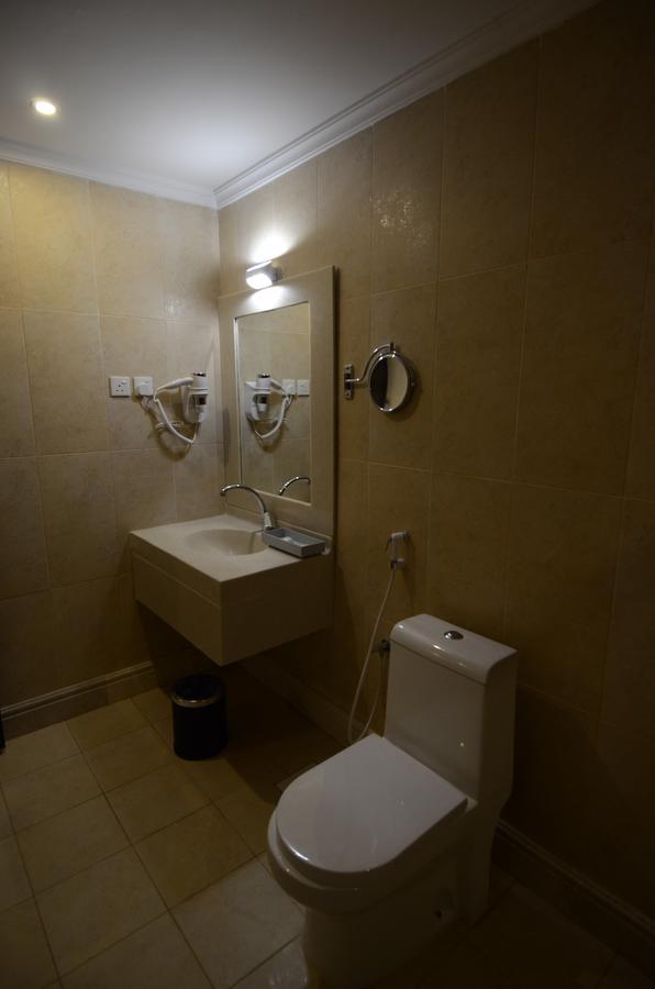 Al Joory Suites Hotel Khafji 외부 사진